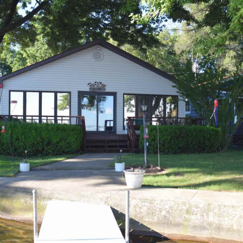 3 bedroom lakefront home with 42 feet of frontage on Lake Wawasee