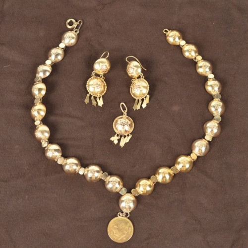 4 Piece Gold Jewelry Set