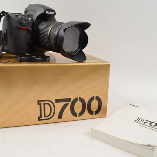 Nikon D700 Professional Camera